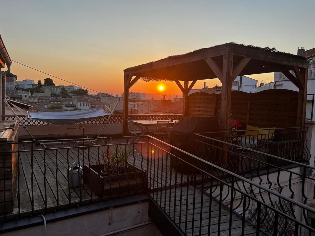 Studio avec terrasse proche notre dame de la garde - 1