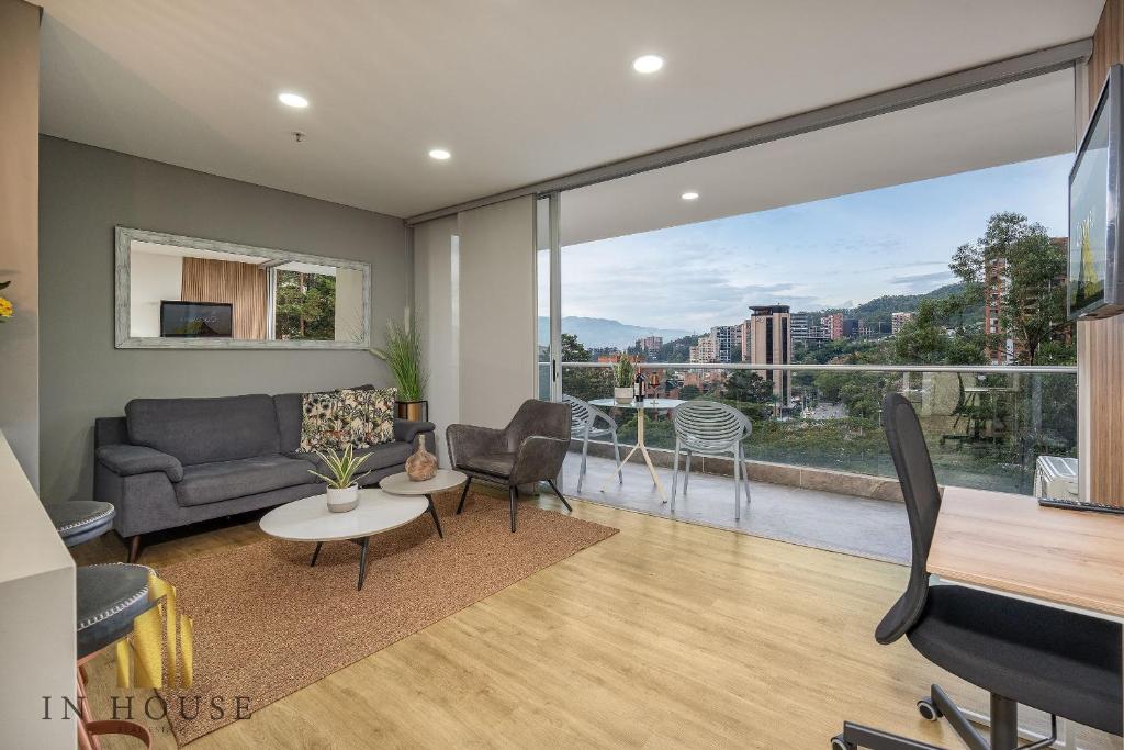 Urban 701 - Relaxing apt w/ pool, jacuzzi & gym - 4