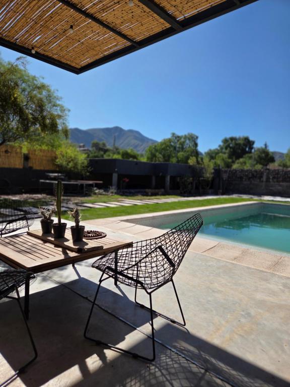 Patio Jarilla, El Challao