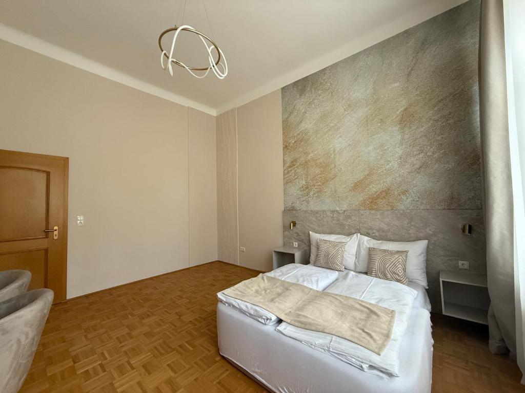 Bright rooms by Schönbrunn, next to U6 Niederhofstraße, Viena
