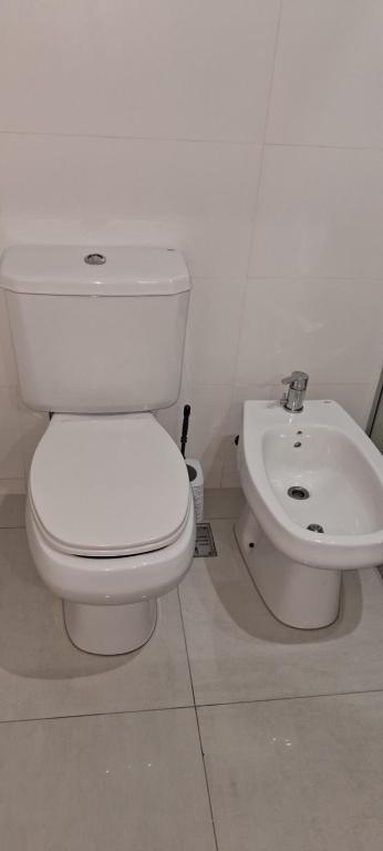 Alquilo departamento de 2 ambientes - 5