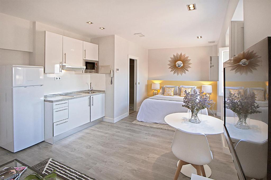 iloftmalaga Studio Apartments - 3