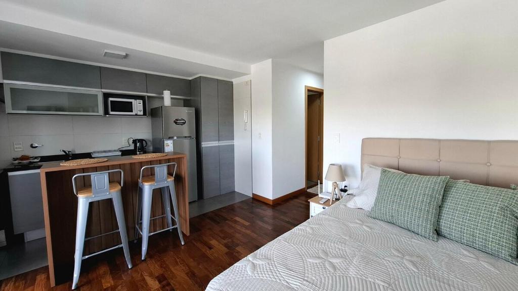 Apartamento en Punta Carretas a pasos de la rambla de montevideo - 3