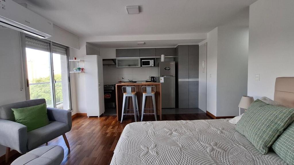 Apartamento en Punta Carretas a pasos de la rambla de montevideo - 5