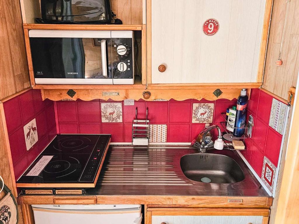 Appartement authentique au cœur des Menuires avec wifi et parking - FR-1-852-1 - 3
