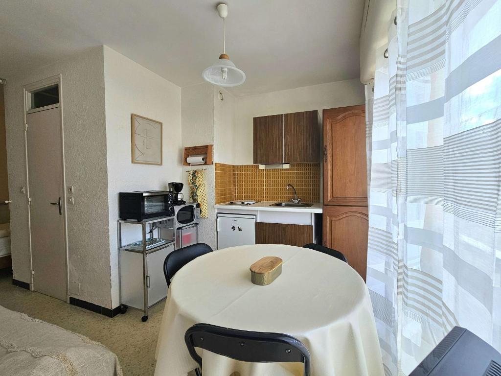 Appartement T1 proche des Thermes avec climatisation - FR-1-553-313 - 4