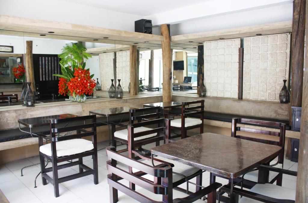 Hotel Maya Rue photo
