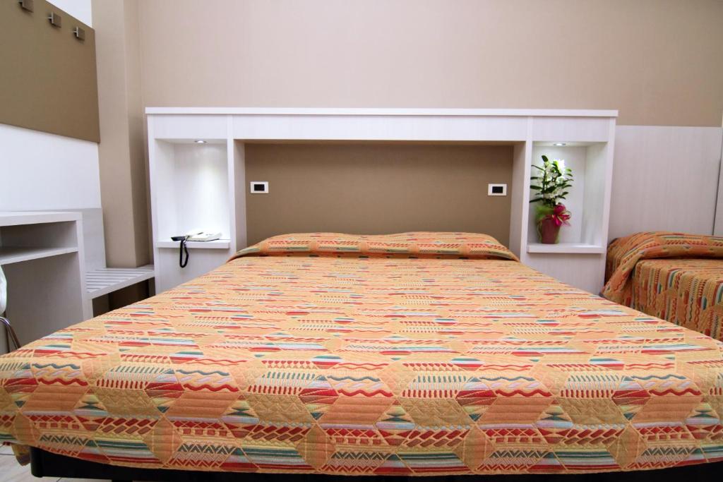 Hotel President photo