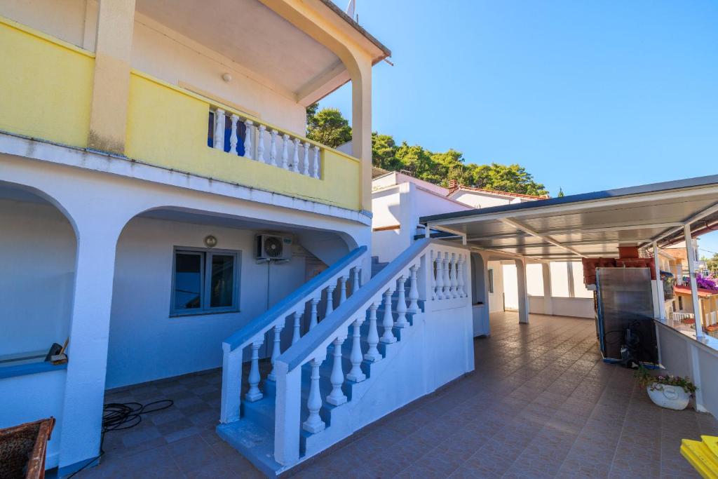 Apartment Nedo, Lopar