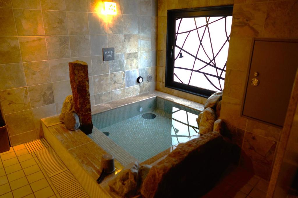 บริการและสิ่งอำนวยความสะดวก