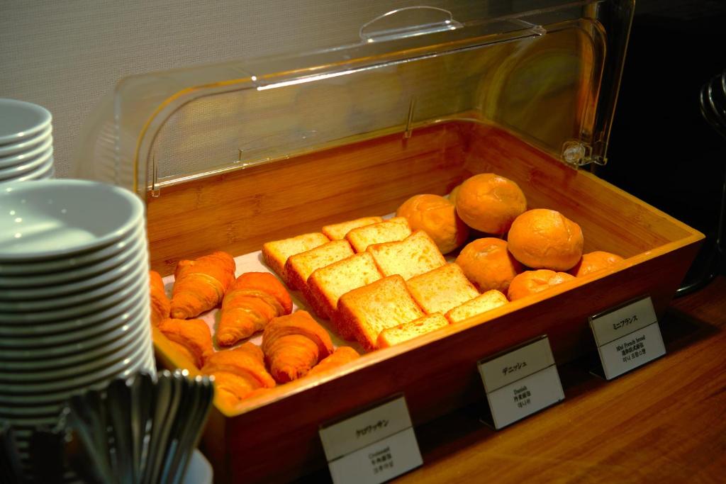 อาหารและเครื่องดื่ม