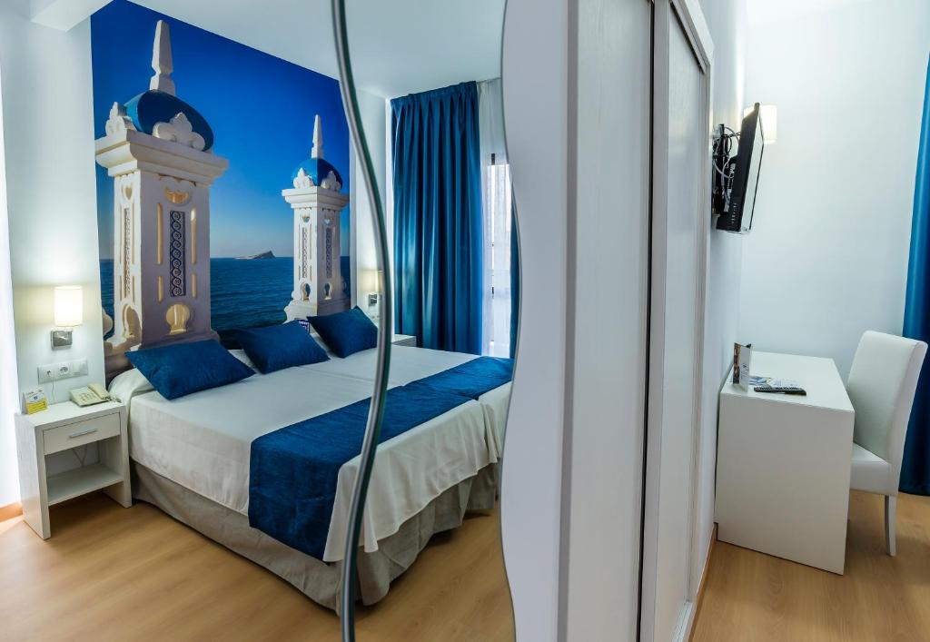 Hotel Avenida — Hotel rooms in Benidorm, Valencian Community