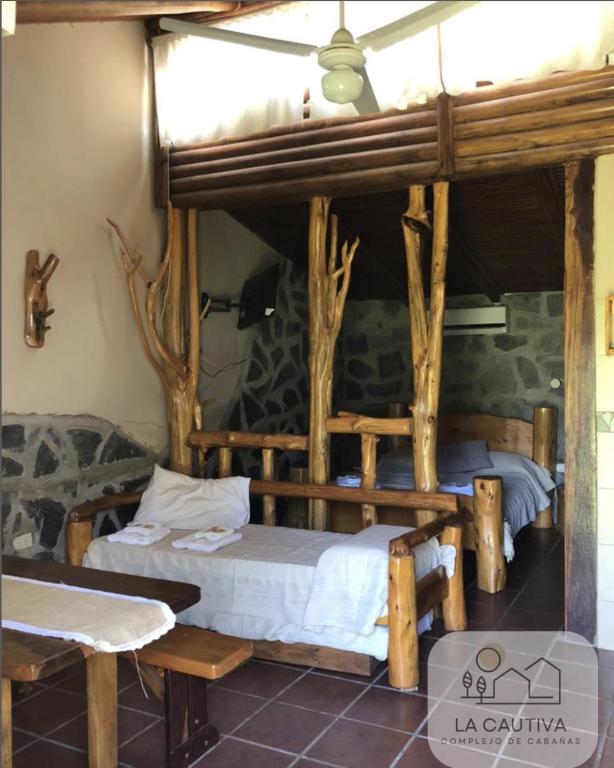 La Cautiva, Cabañas - 2