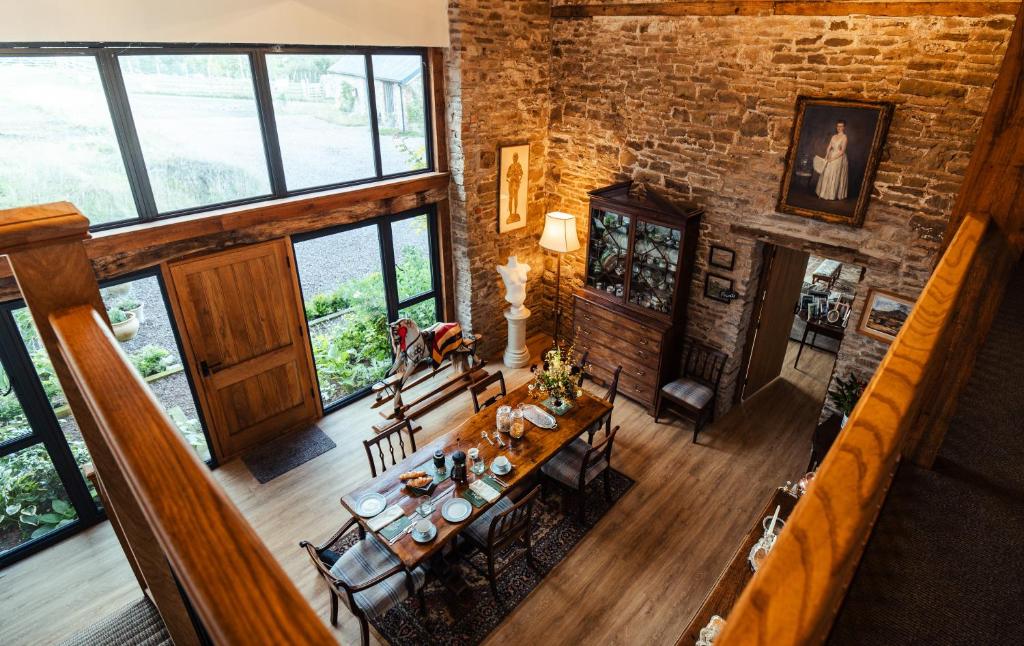 The Granary Wales, Kington