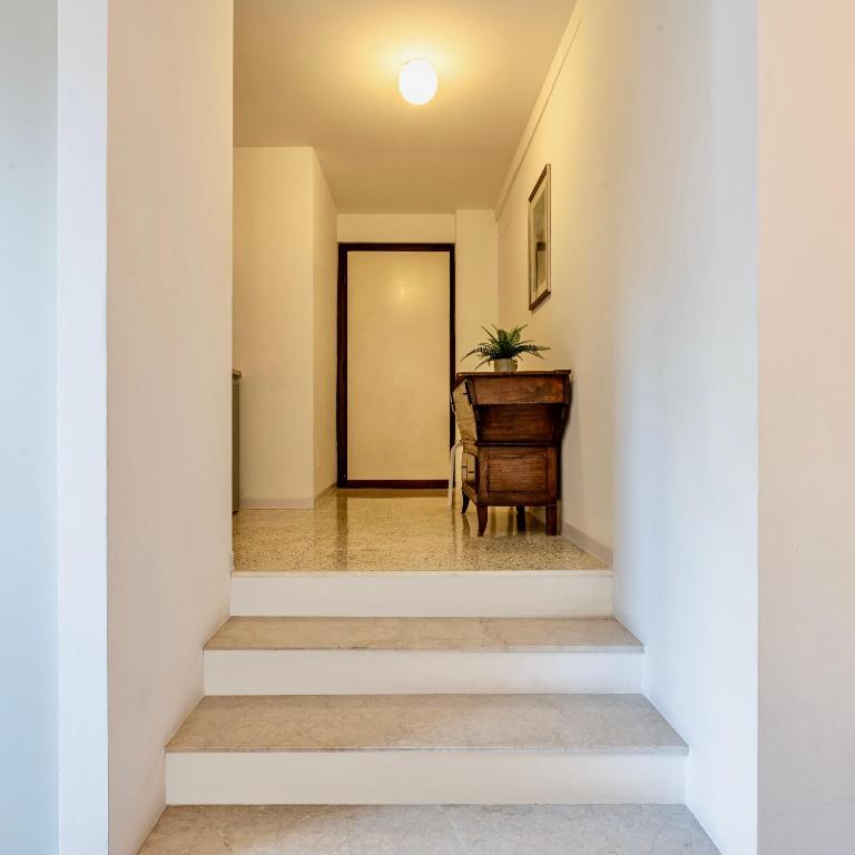 Minimal Apartment Navigli - 4