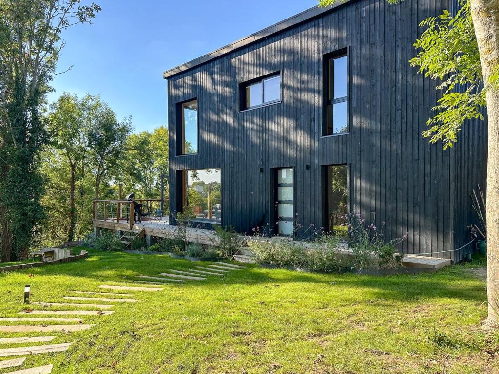 Le Spot - Bain Nordique – Vue Cathédrale, Chartres