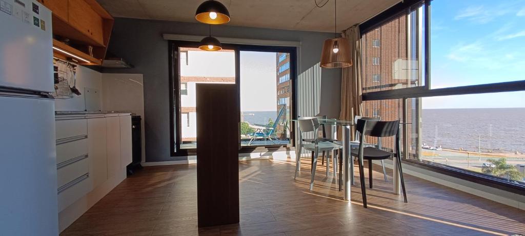 Stunning view, designer apartment for up to 6, incl indoor parking - 4