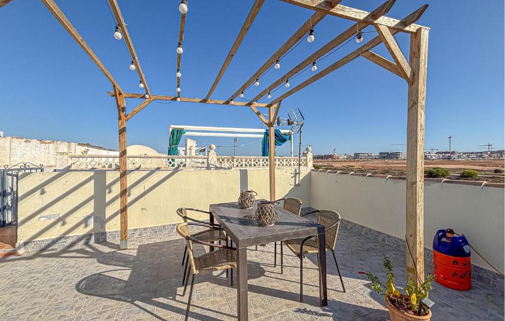 Nice Home In Torrevieja With Ethernet Internet - 2
