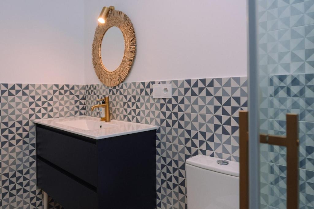 Elegancia luz y calidez - Apto 2 by CABANA Rentals - 5