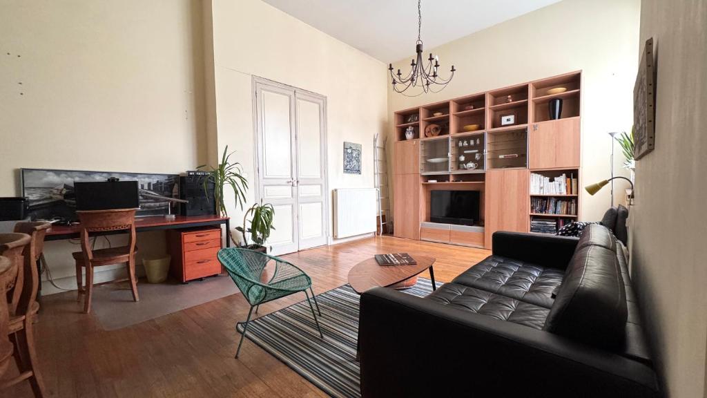 Large appartement downtown with parking - 2