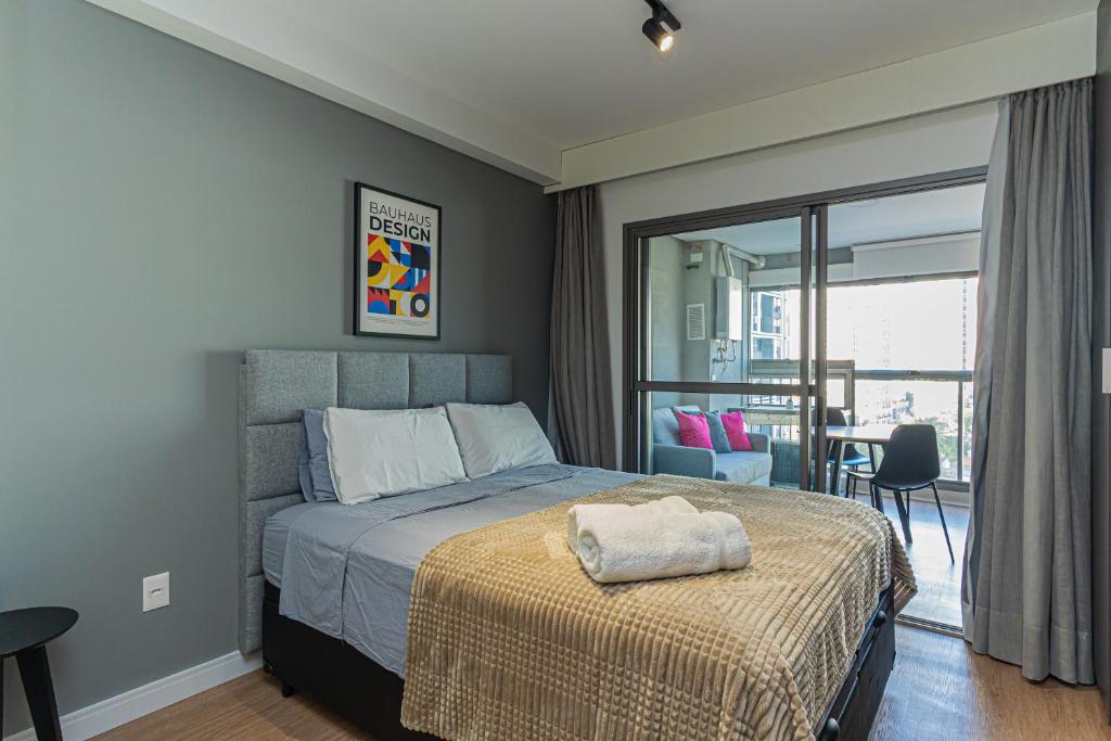 Bauhaus Loft - Vista & Piscina Rooftop - Lazer Completo no Brooklin, Sao Paulo