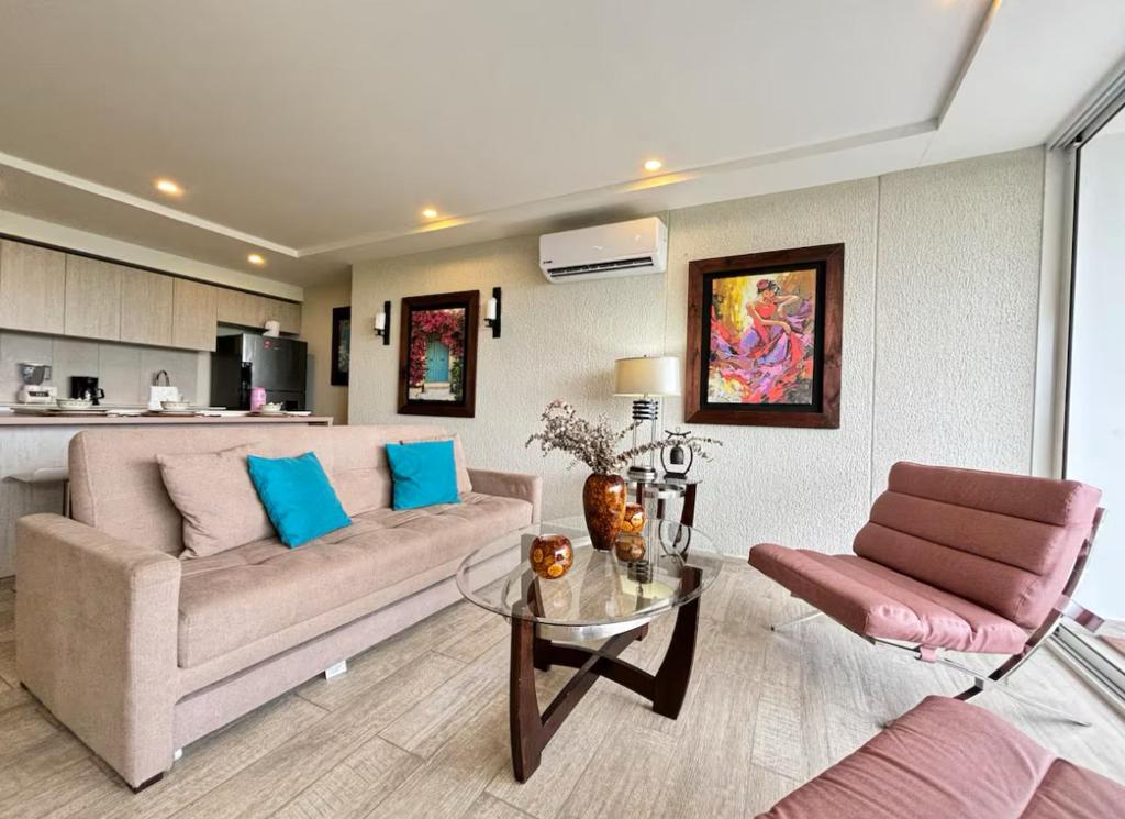 1 bedroom luxury apartment with private jaccuzi - 3
