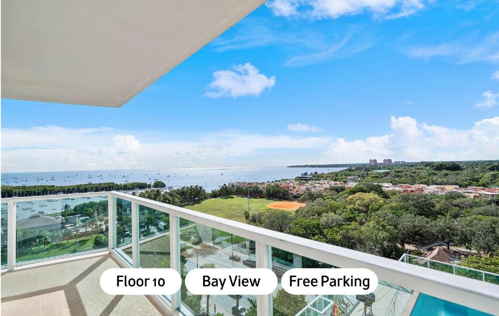 MVR-The Ultimate Miami Escape w-Skyline Views, Miami