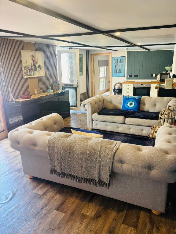 The stables farm stay private firepit bbq, Bramfield