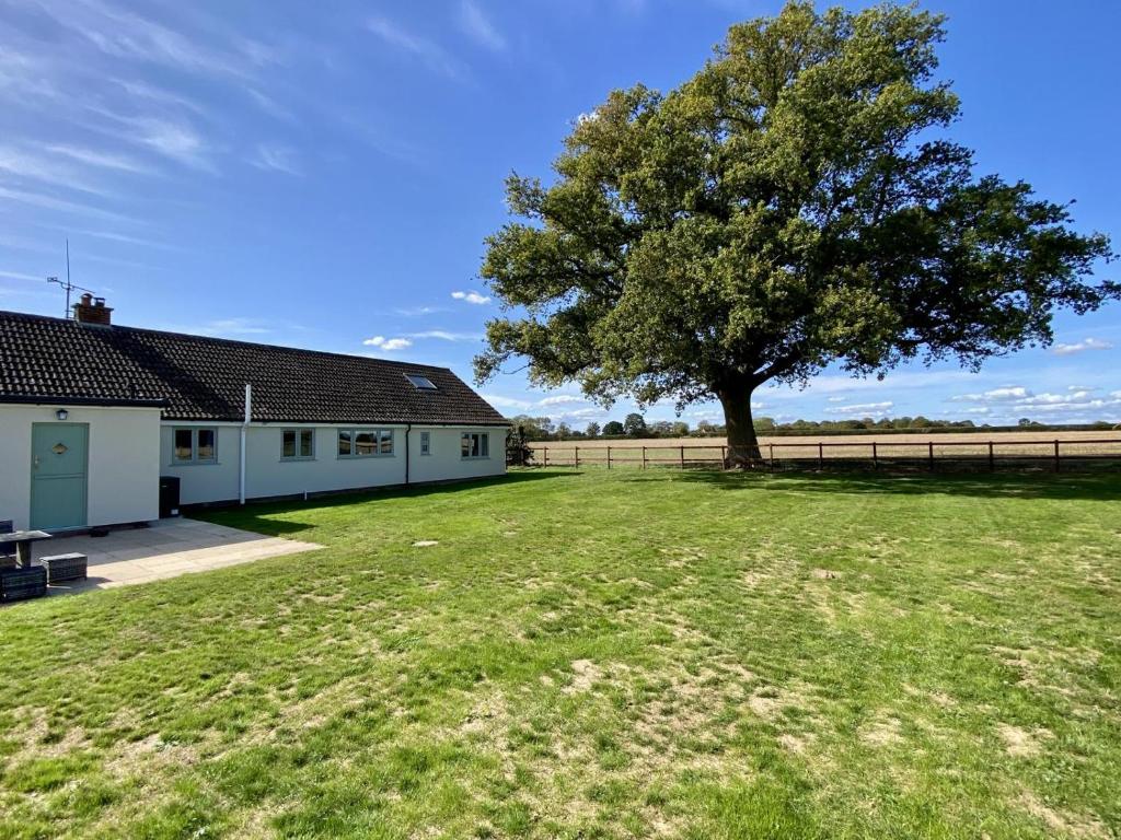 5 Bed in Washbrook oc-m33105, Hintlesham