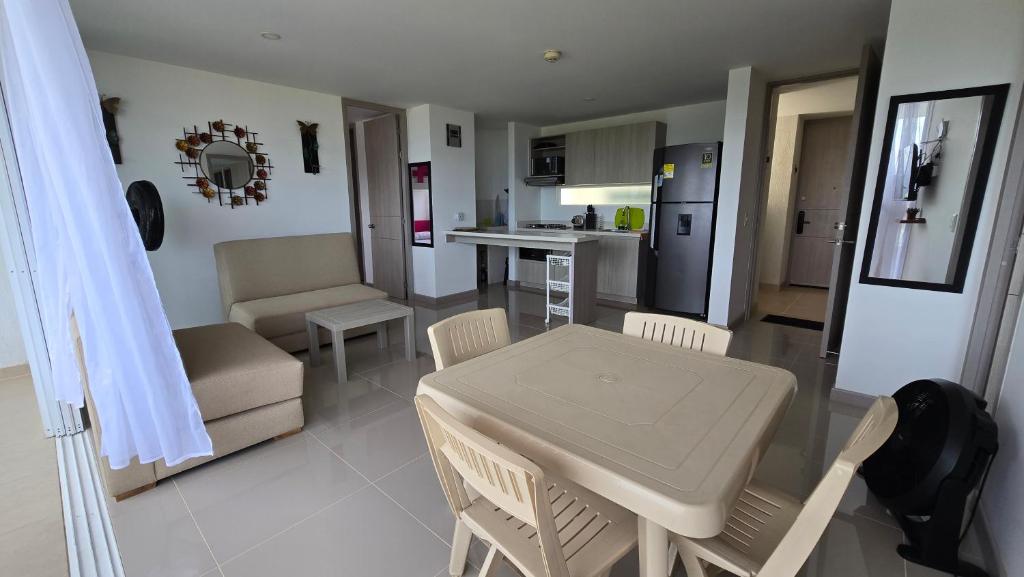 Relájate y Disfruta, Apartamento con Piscina, Tobogán y Vista Espectacular en Santa Fé de Antioquia - 2