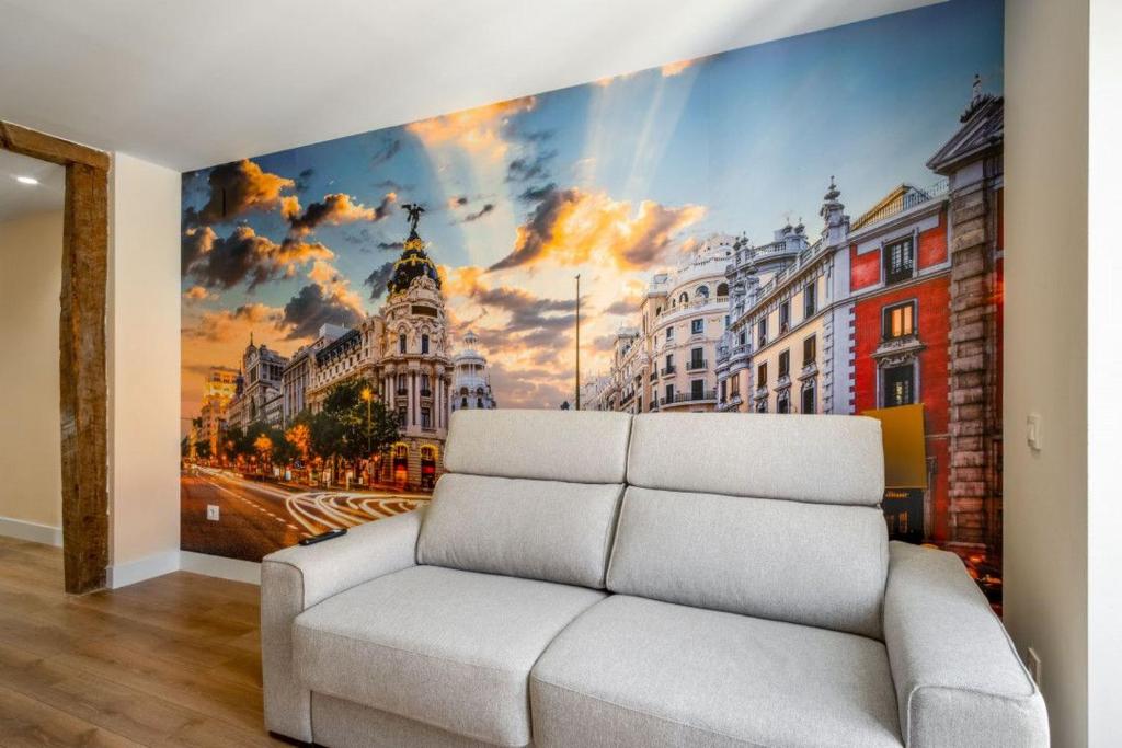 Central and bright - 2Bedrooms 2Bathrooms-Malasaña - 2