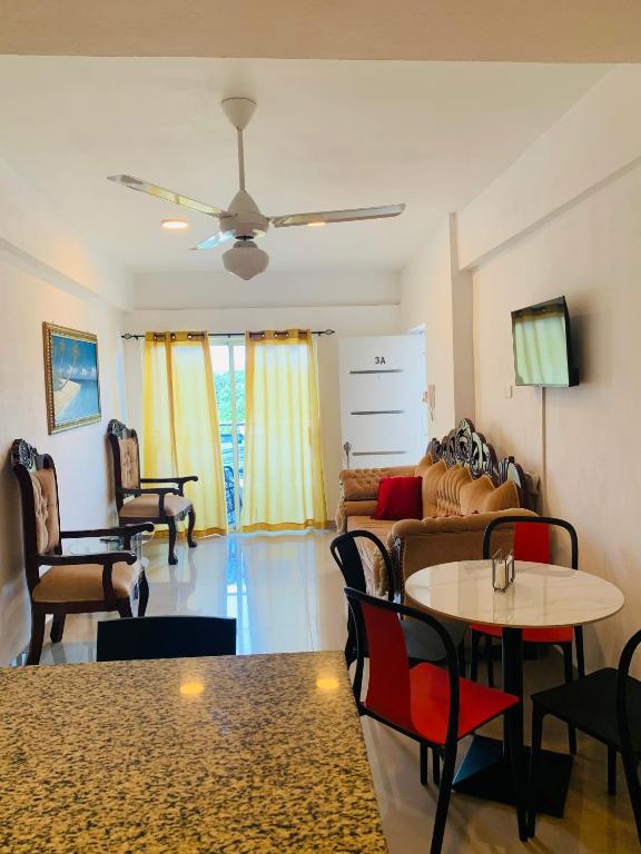 Plataview Apartahotel apt 3A, Monte Plata