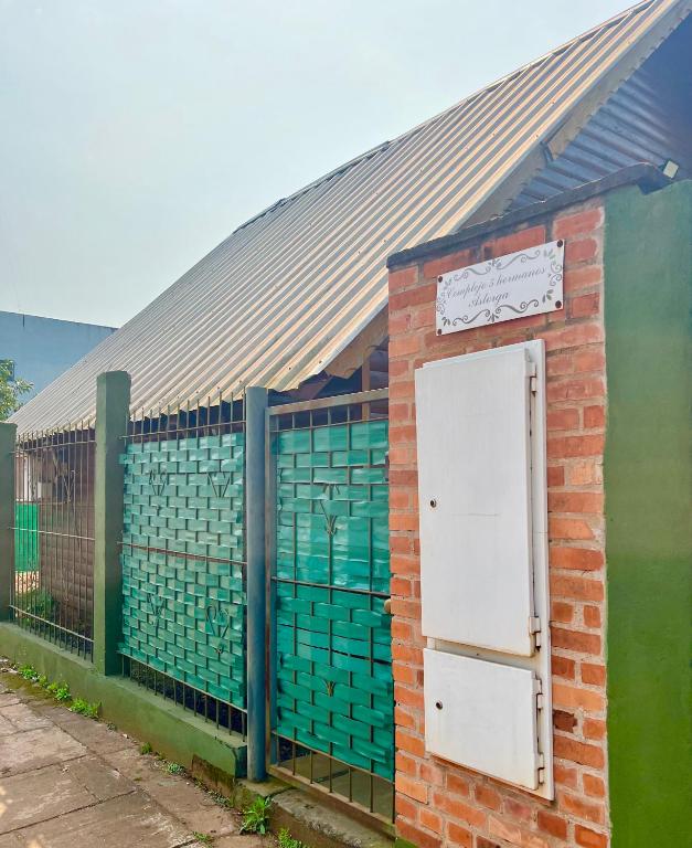 Cabanas MERALE Excelente Ubicacion - 4