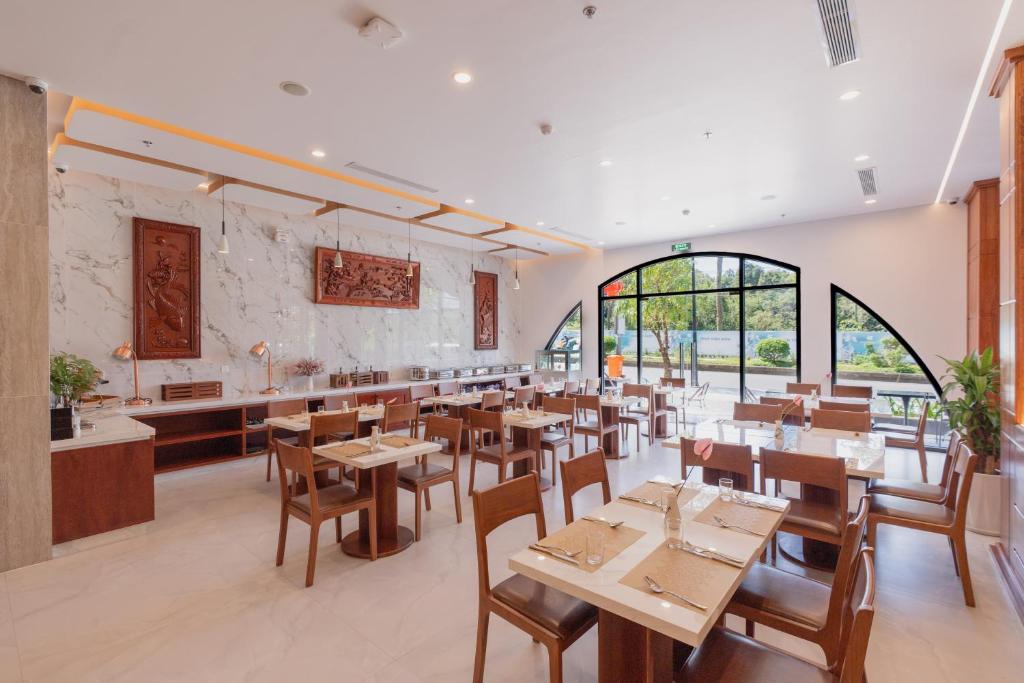 골든 마운틴 호텔 푸꾸옥