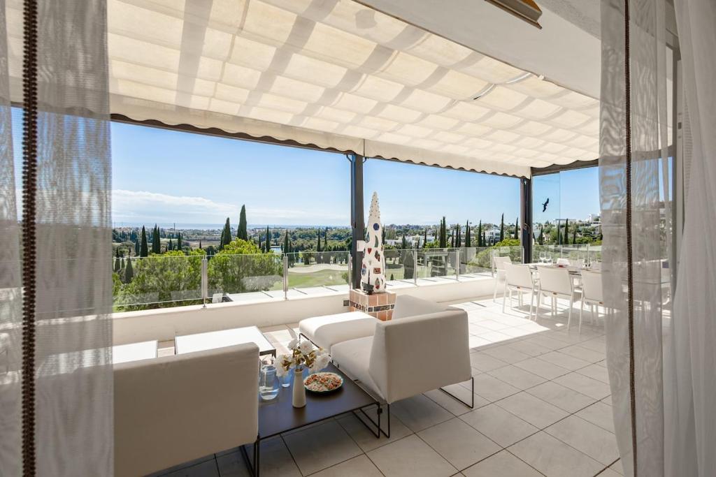 The Skyline 3 BD Penthouse - Los Flamingos - 2