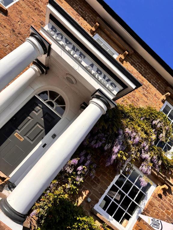 The Boyne Arms, Burwarton