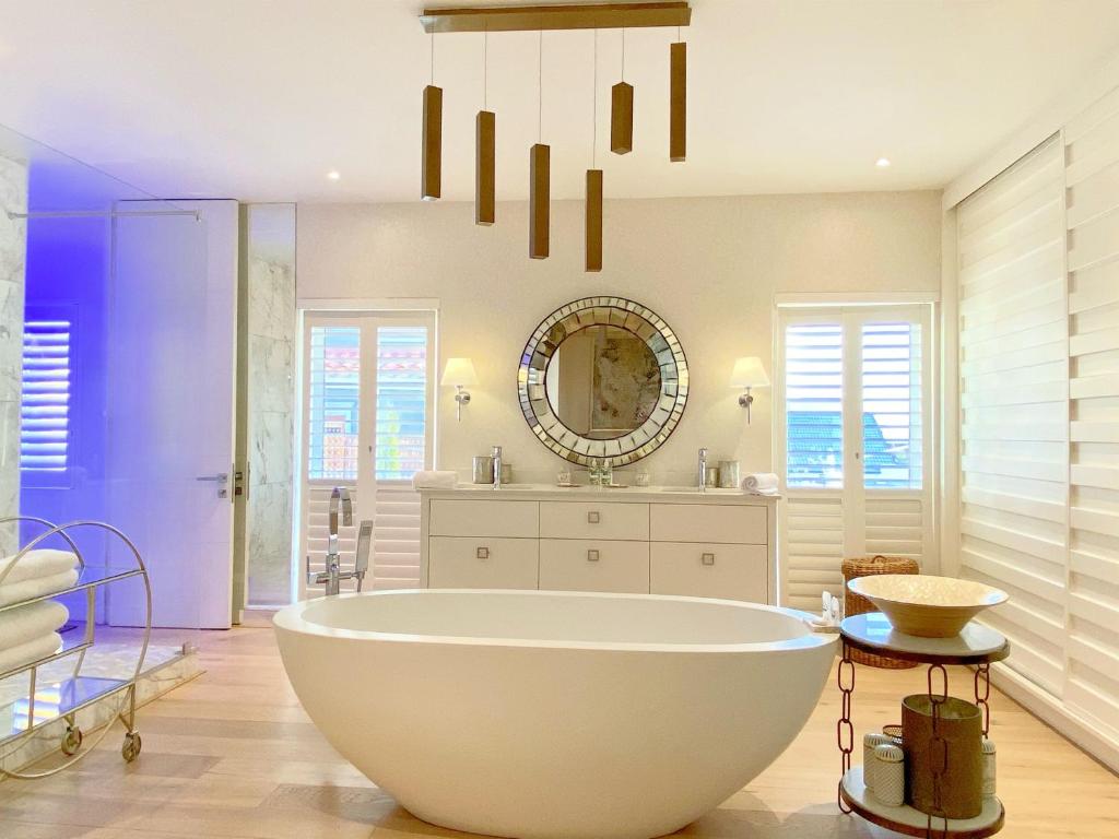 Clifton YOLO Spaces - Clifton Sea View Villa, Kapské Město