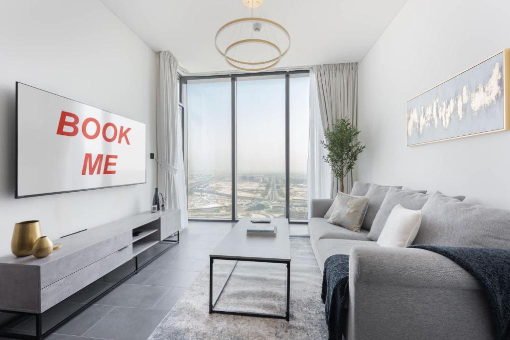Meydan Apartment Sleeps 4 with Great Amenities, Dubai