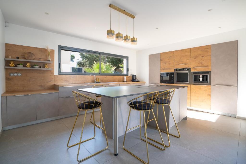 Villa Prestige YourHostHelper - 3