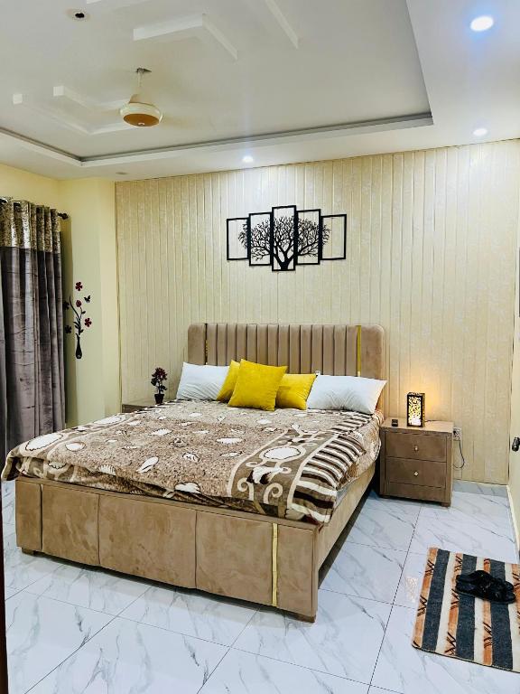 Luxury & Comfortable 1 Bed Furnished Apartment Bahria town Rawalpindi Islamabad One bedroom flat, Rávalpindí