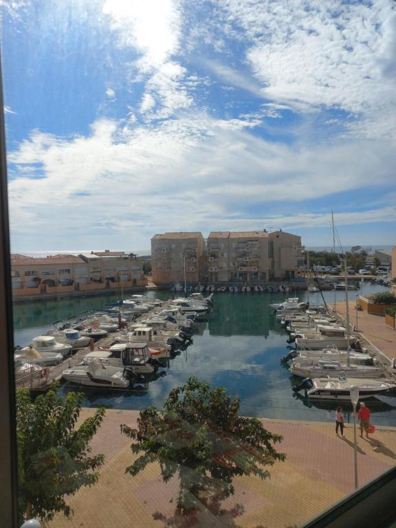 Superbe appartement avec vue sur la mer et port - 2