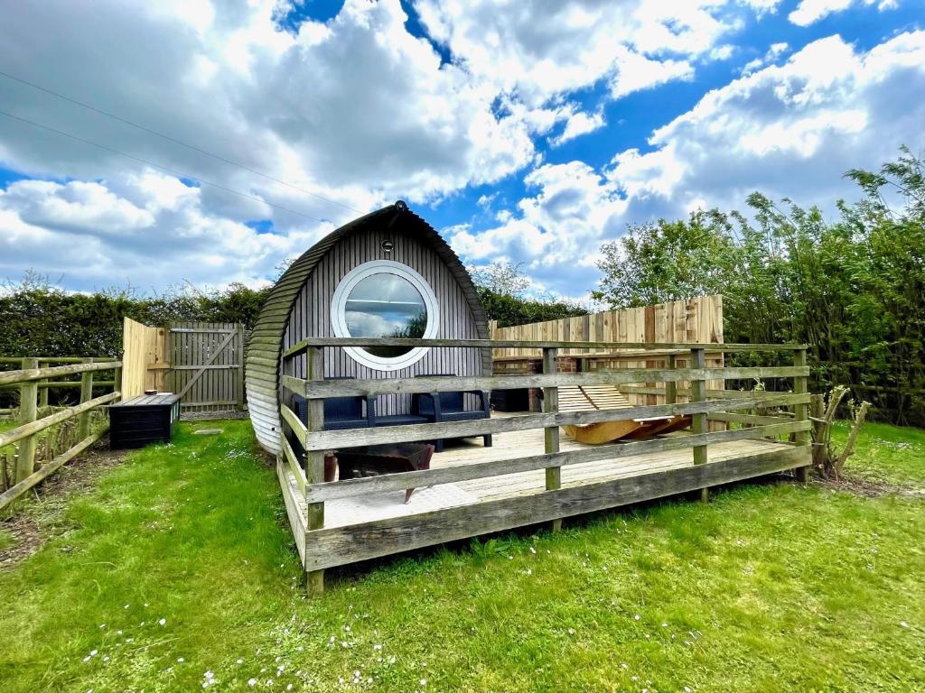 Armadilla 1 at Lee Wick Farm Cottages & Glamping, Clacton-on-Sea