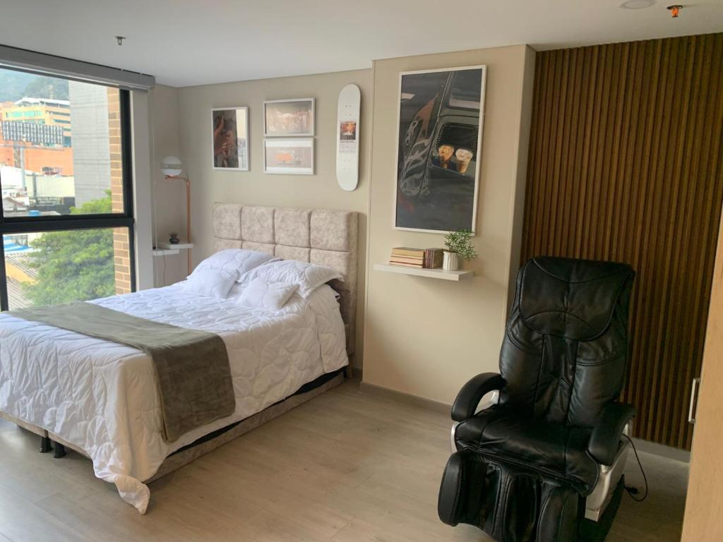 Suite privada en Usaquén con silla de masajes - 3