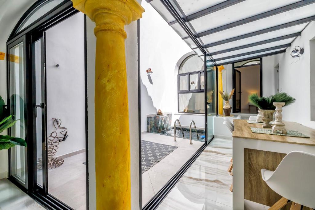 El Patio del Agua - Luxury Center Apartment - 3