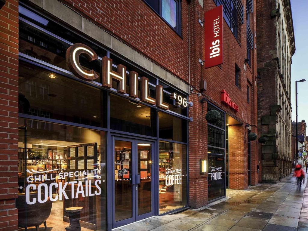 ibis Manchester Centre 96 Portland Street, Manchester