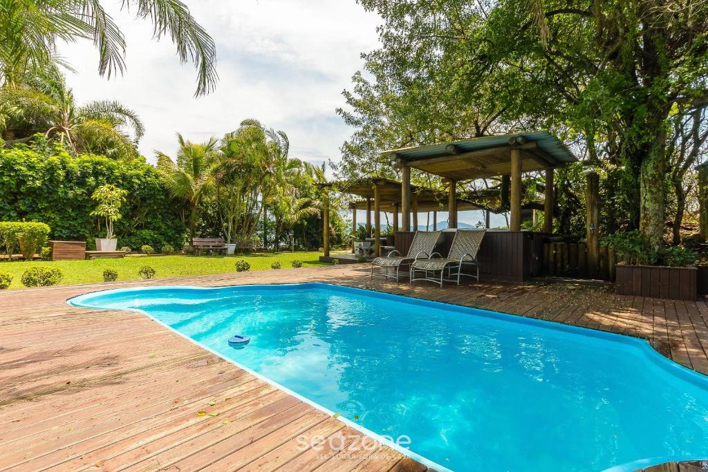 Apto pé na areia com vista p/ mar JBM, Florianópolis