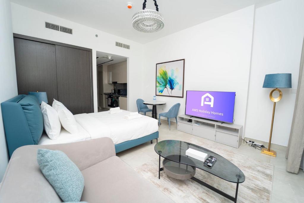 AWS Holiday Homes - Modernity with a View, Dubaj
