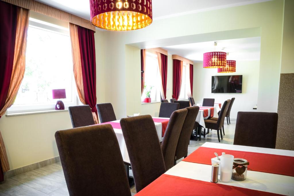 Kompleks Hotelarski Zgoda photo