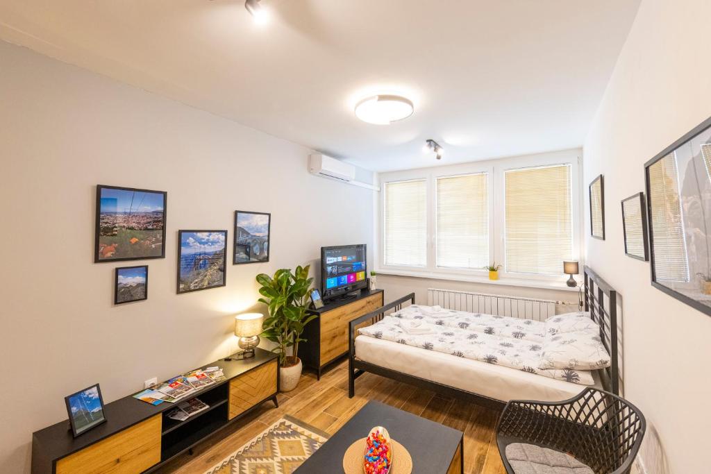Velvet Studio Apartment - 3