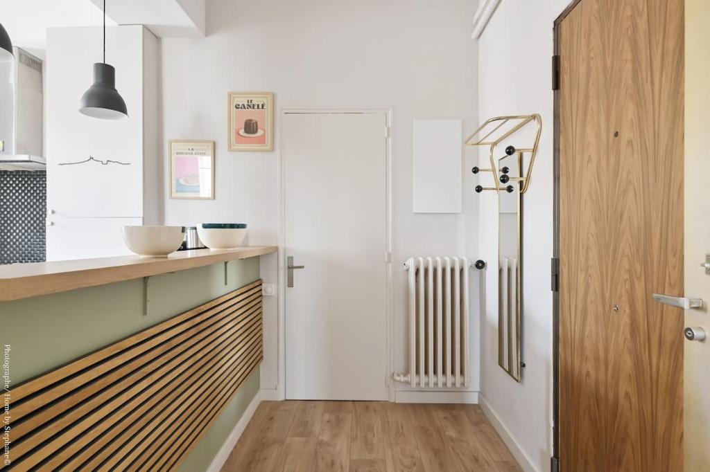 2 Balconies & 2 Bedrooms, Between Panier & Vieux-Port - 4